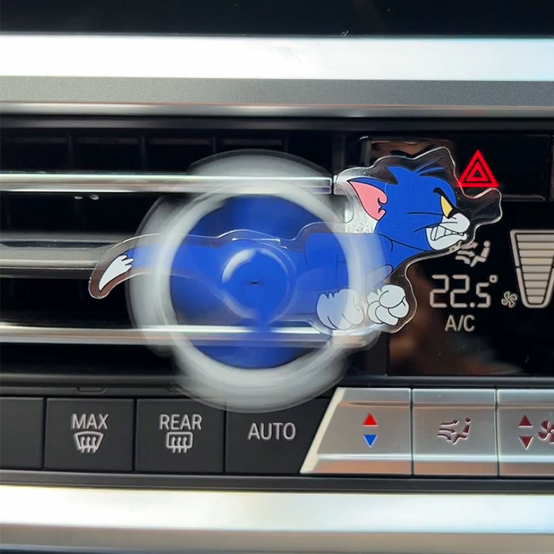 Tom and jerry chase car vent spinners airfreshner