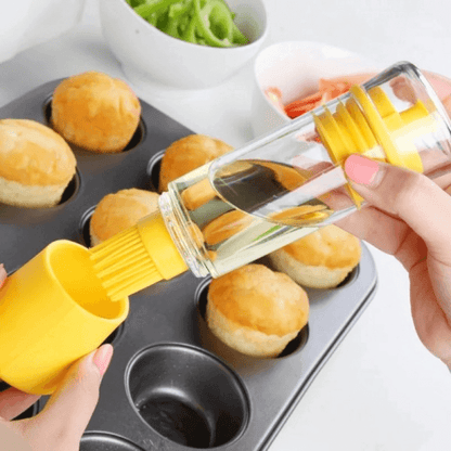 Silicone oil brush bottle