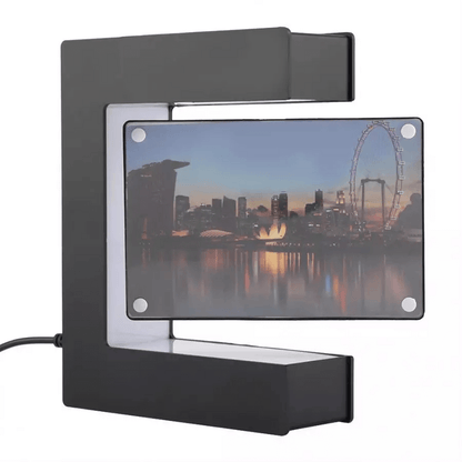 Magnetic floating photo frame