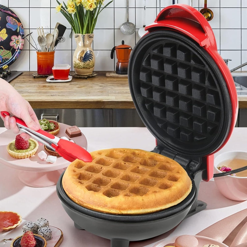 Electric waffle maker