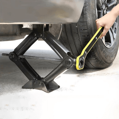 Automobile tire ratchet wrench for tire jack