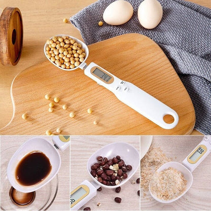 Digital spoon scale with display