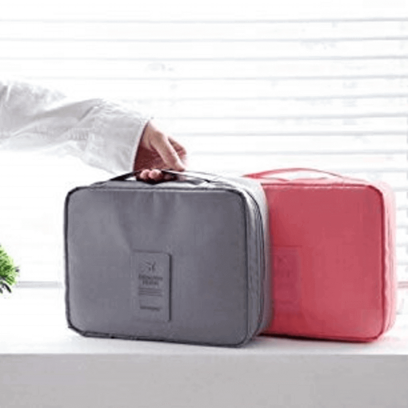 Travel cosmetic makeup organizer bag