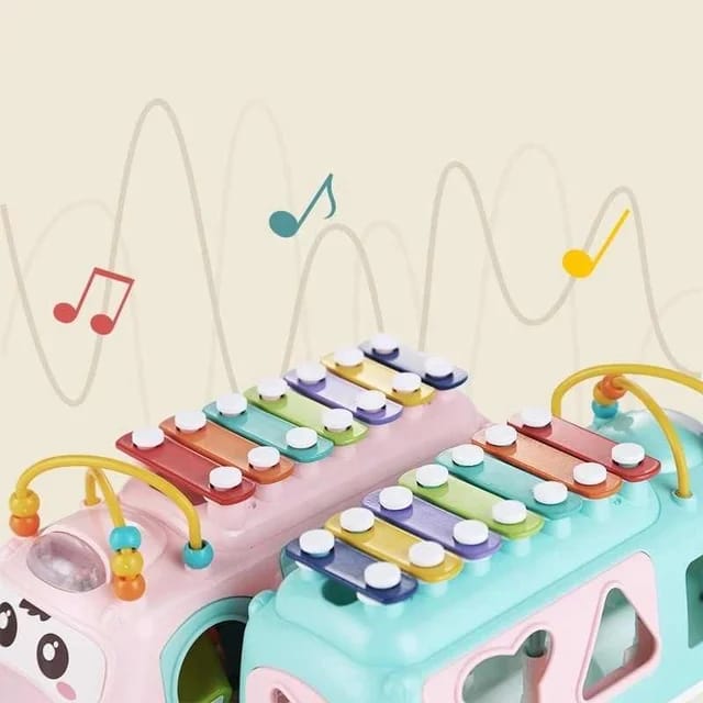 Xylophone shape bus with accessories