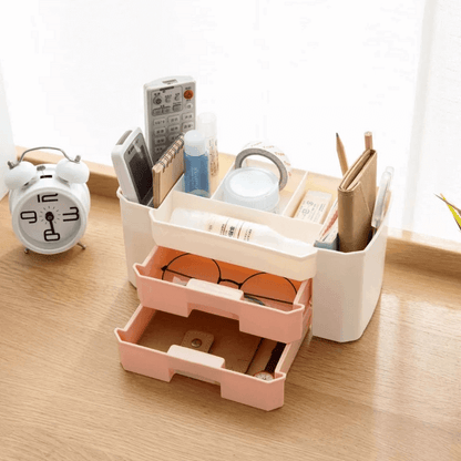 Cosmetic organizer with drawers